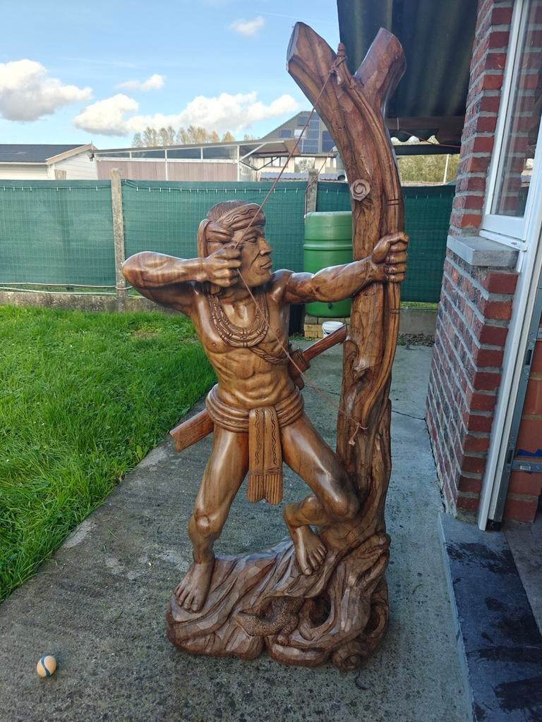 Houten beeld indiaan, Ophalen