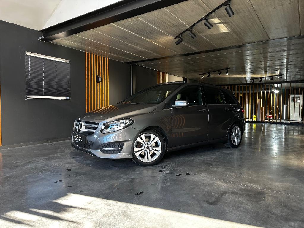 Mercedes-Benz B 180 7G-DCT | Pano | Stoelverwarming | Trekh., Autos, Mercedes-Benz, 90 kW, Argent ou Gris, Achat, Entreprise