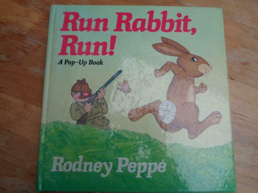 Pop-up boek : Run rabbit run - Rodney Peppé, Ophalen of Verzenden, Zo goed als nieuw