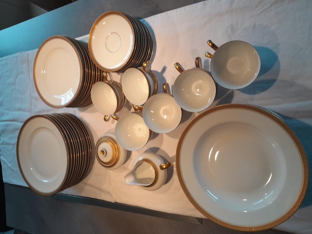 Servies KPM Krister Germany met gouden rand, Enlèvement