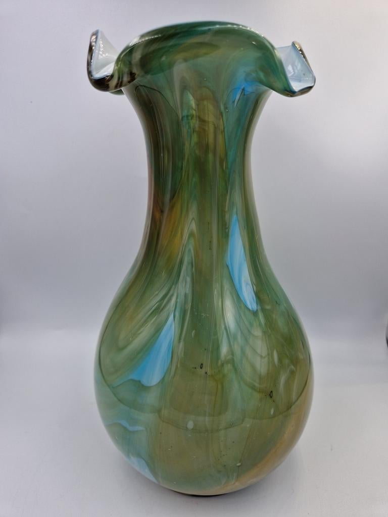 Vintage Opaline vaas, Antiek en Kunst, Antiek | Vazen, Ophalen of Verzenden