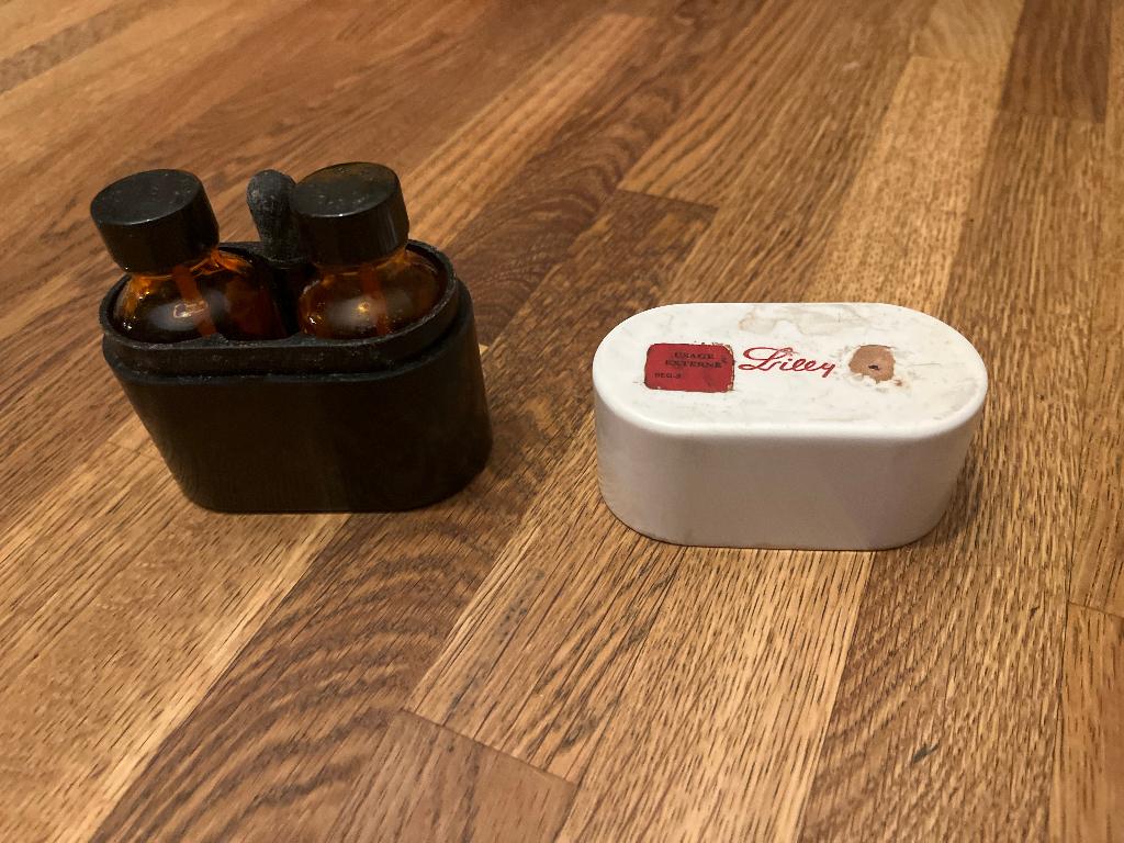 Eli Lilly and Company COFFRET MEDICAL ANCIEN, Antiquités & Art, Enlèvement ou Envoi