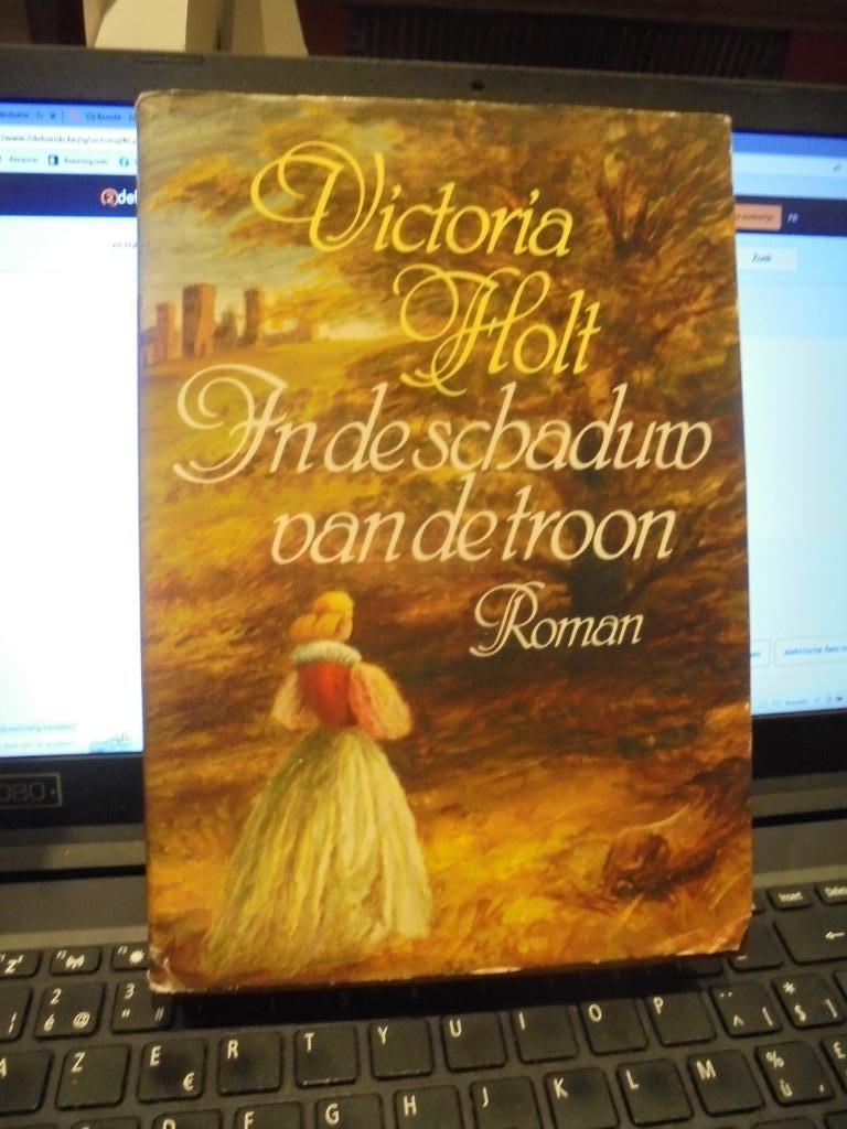 In de schaduw van de troon, Ophalen of Verzenden, Zo goed als nieuw, België