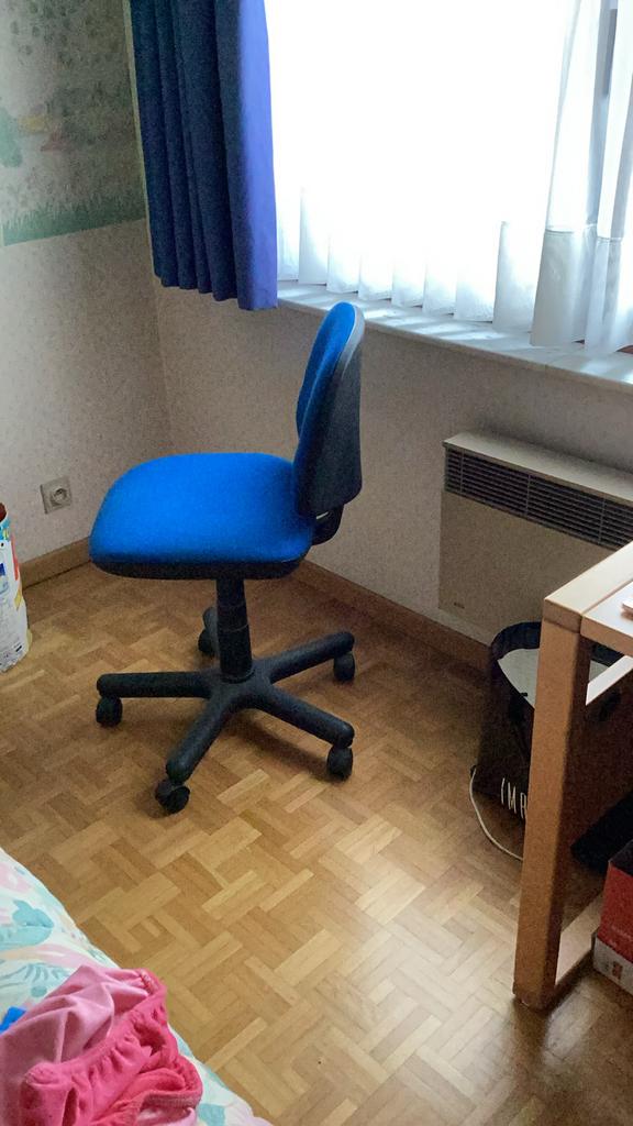 Belle chaise de bureau bleue, Enlèvement, Comme neuf, Bleu, Chaise de bureau
