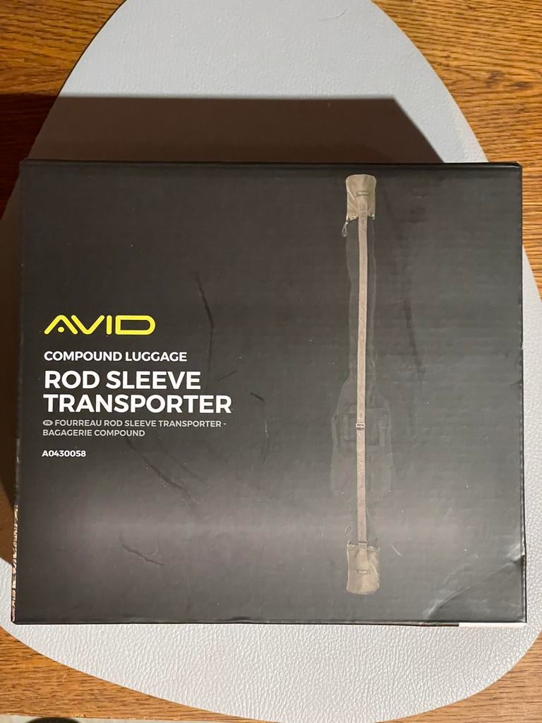 Avid Carp rod sleeve Transporter ( nieuw ), Watersport en Boten, Hengelsport | Karpervissen, Ophalen of Verzenden, Nieuw, Complete set