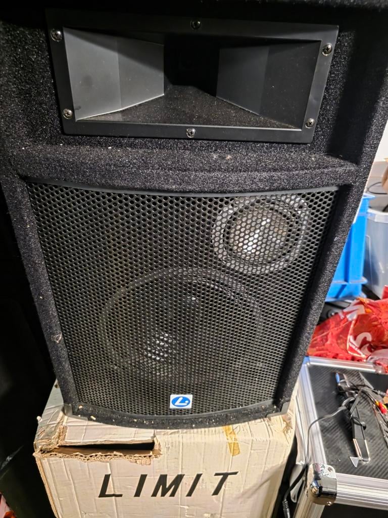 Haut-parleurs LIMIT BL- 1013-Y 200w Perfect 2 pièces, Enlèvement ou Envoi