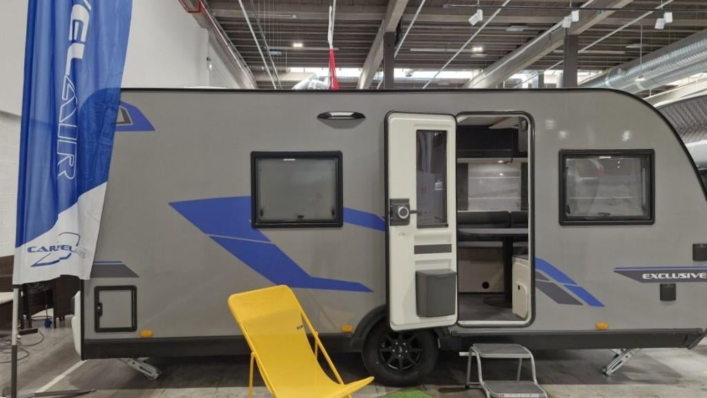 EXCLUSIVE 475 CARAVELAIR, Entreprise, Coin salon convertible, Roue de secours, Caravelair