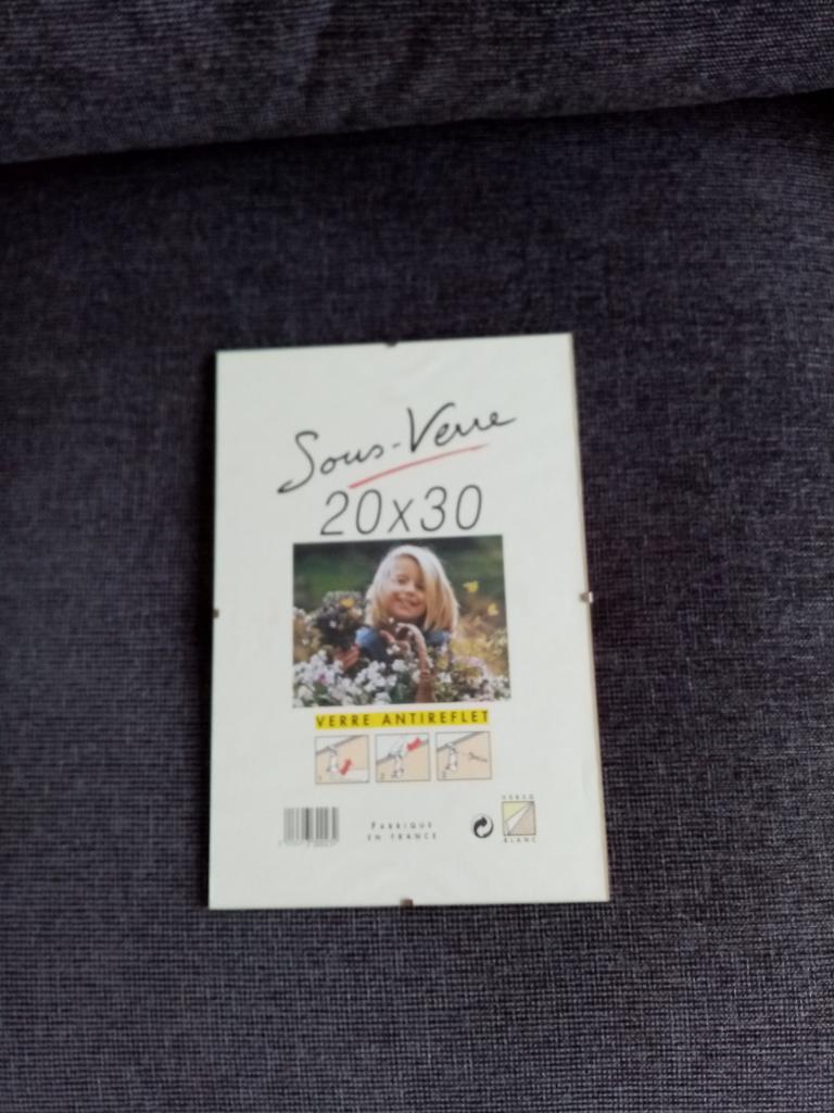 Nouveau cadre photo en verre avec clips, Maison & Meubles, Enlèvement ou Envoi, Neuf