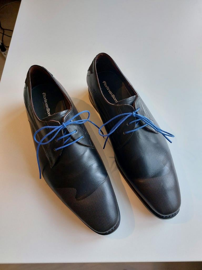 Schoenen floris van bommel maat 41 te koop, Vêtements | Hommes, Chaussures, Enlèvement ou Envoi, Floris van bommel, Comme neuf