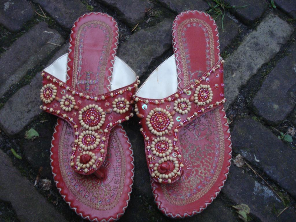 Gratis verzenden nieuwe kleurrijke bohoo festival slippers38, Slippers, Overige kleuren, Verzenden, Nieuw
