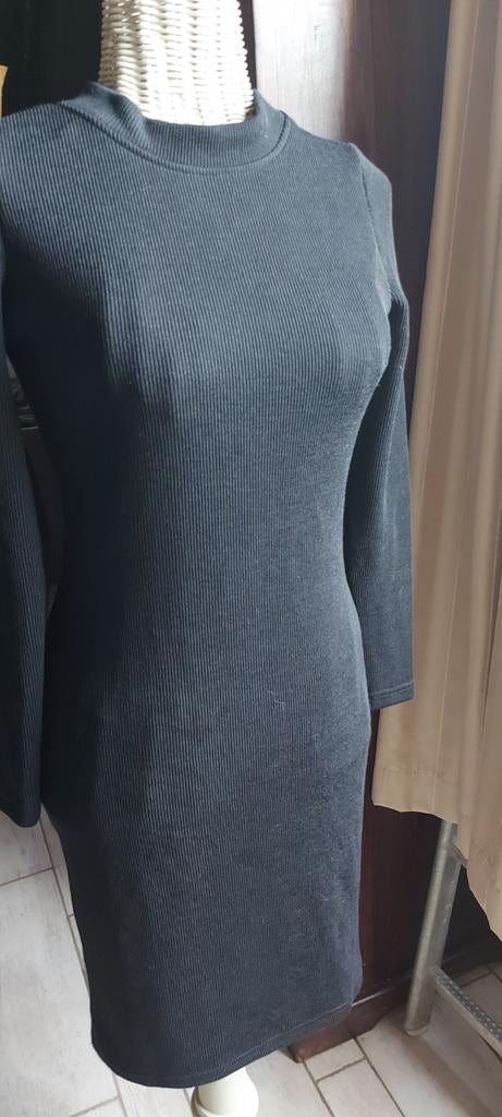 Nieuwe tricotjurk maat medium, Ophalen of Verzenden, Zwart