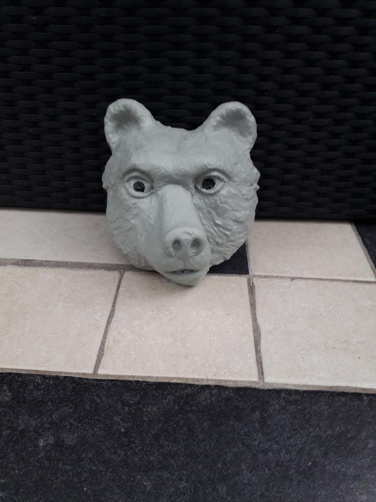Betonnen berenkop, Ophalen, Zo goed als nieuw, Beton, Dierenbeeld