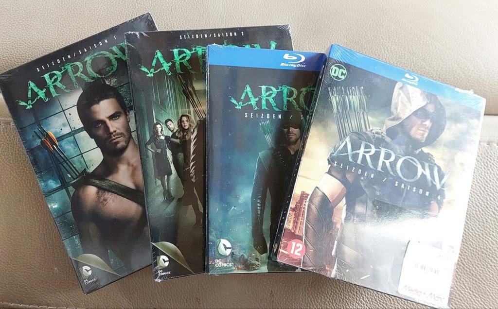 DVD  + BR - ARROW - SEIZOEN 1-2-3-4  - ALS LOT VERKOCHT, Enlèvement ou Envoi, Neuf, dans son emballage, Science-Fiction et Fantasy