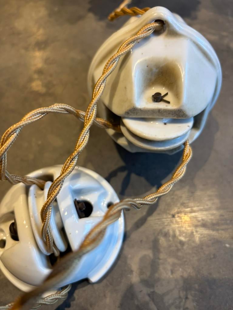 Luminaires anciens, Ophalen, Zo goed als nieuw