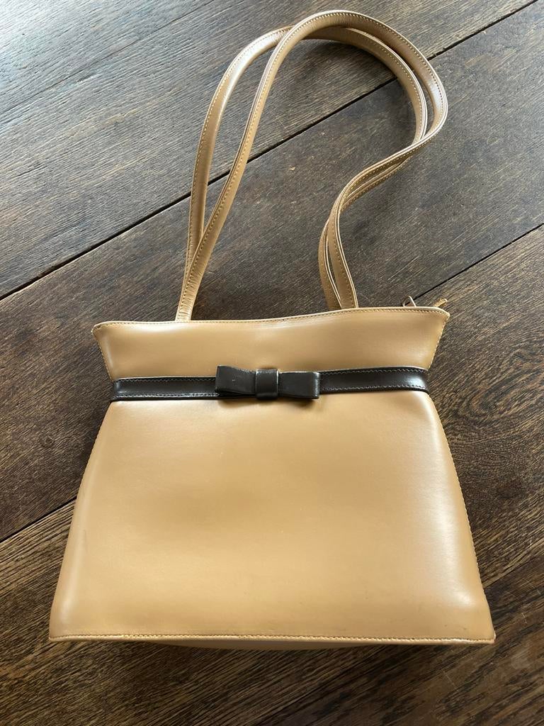 Dames handtasje Retro model, Handtassen en Accessoires, Ophalen, Zo goed als nieuw, Beige