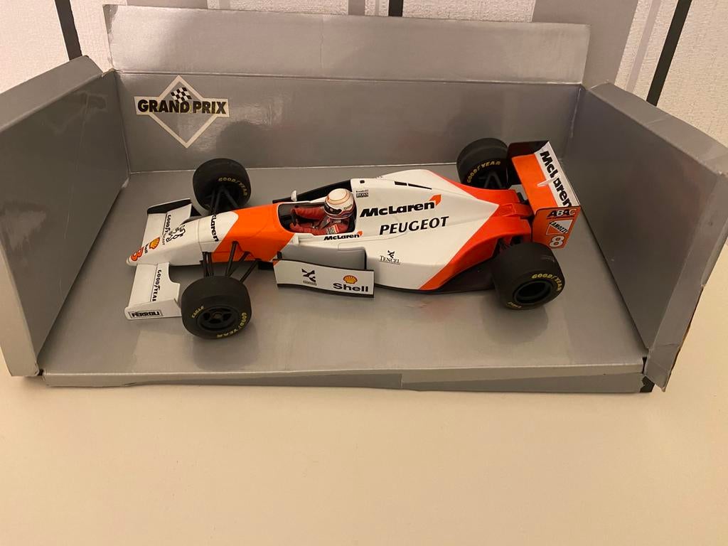 F1 Mc laren (1994) M brundle 1/18, Ophalen, Zo goed als nieuw