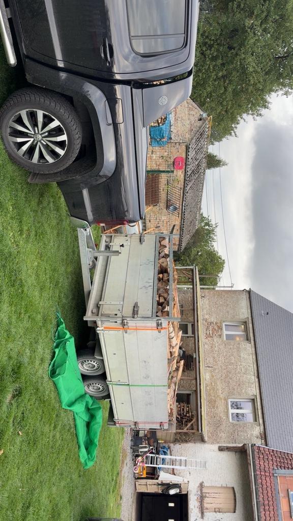 Aanhangwagen van 2000 kg 3000€, Auto diversen, Aanhangers en Bagagewagens, Ophalen of Verzenden, Zo goed als nieuw