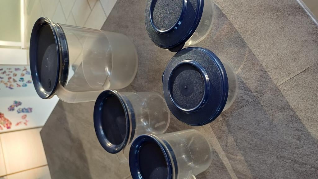 Tupperware 3 recipients verseur et 2 ramequins, Enlèvement ou Envoi, Comme neuf