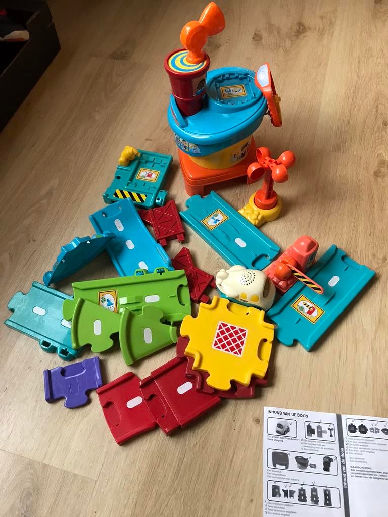 VTech Toet Toet Auto’s Vliegveld, Kinderen en Baby's, Speelgoed | Vtech, Ophalen of Verzenden, Zo goed als nieuw, 2 tot 4 jaar