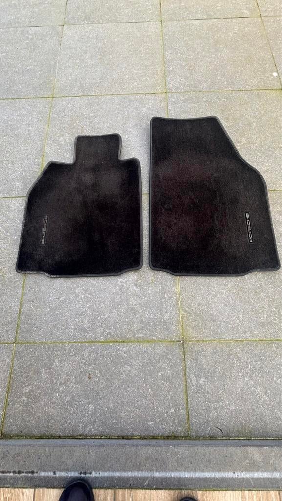 Tapis Porsche, Enlèvement, Utilisé