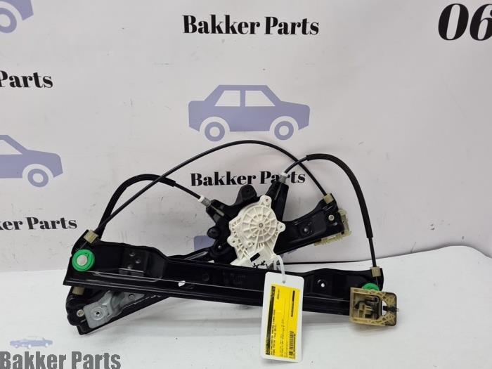 Ruitmechaniek 4Deurs links-voor van een Ford Focus, Gebruikt, -, -, Ford