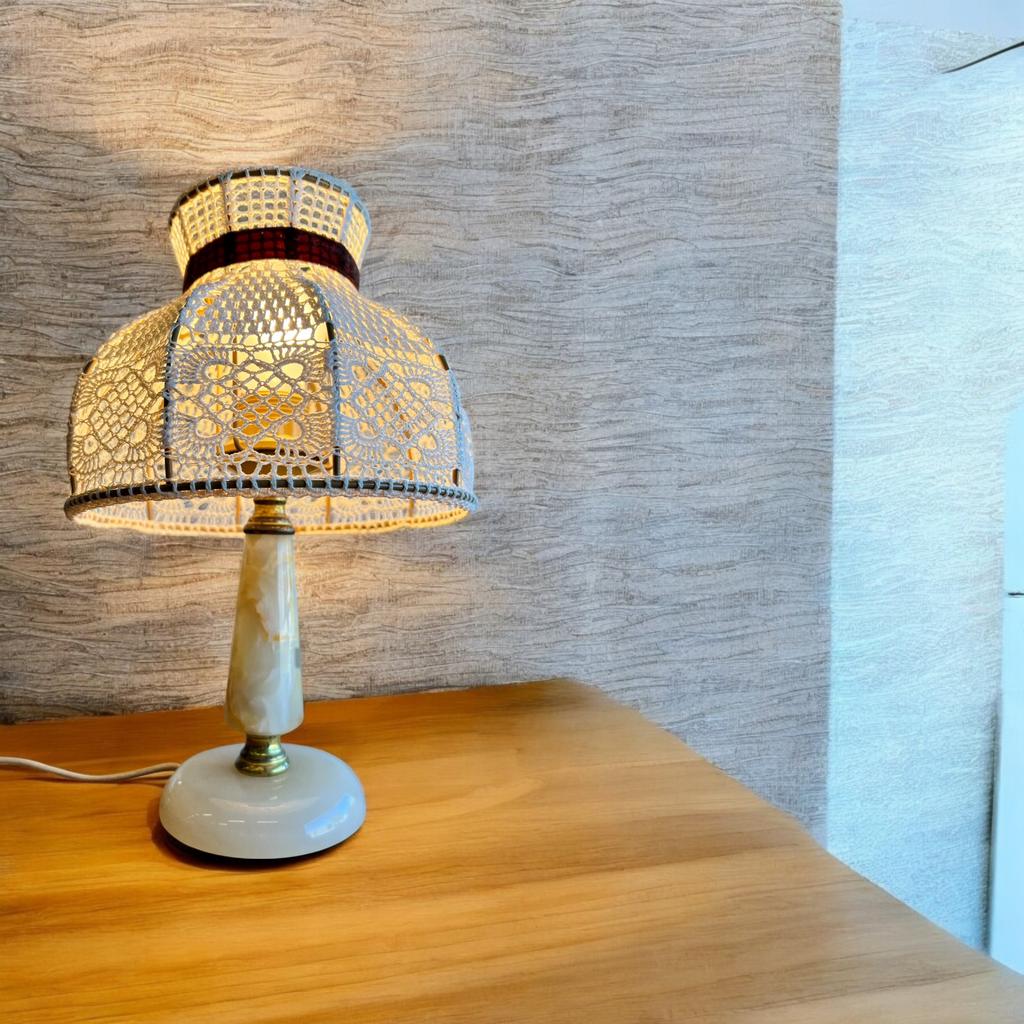 Mini lampe de table vintage avec base en onyx et abat-jour e, Enlèvement ou Envoi