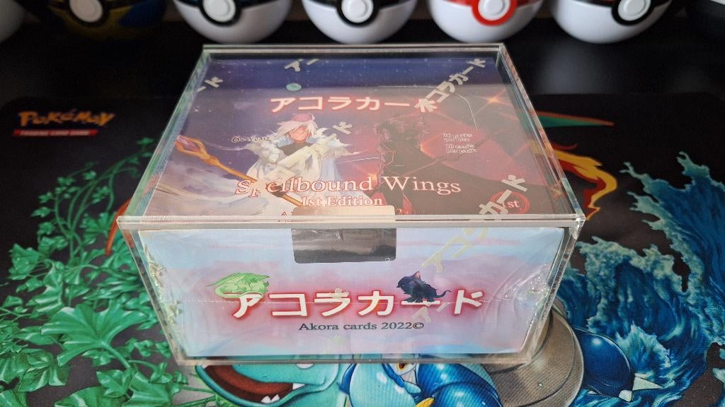 Akora TCG booster box with acryl! (1st edition 2022), Ophalen of Verzenden, Nieuw, Boosterbox, Foil