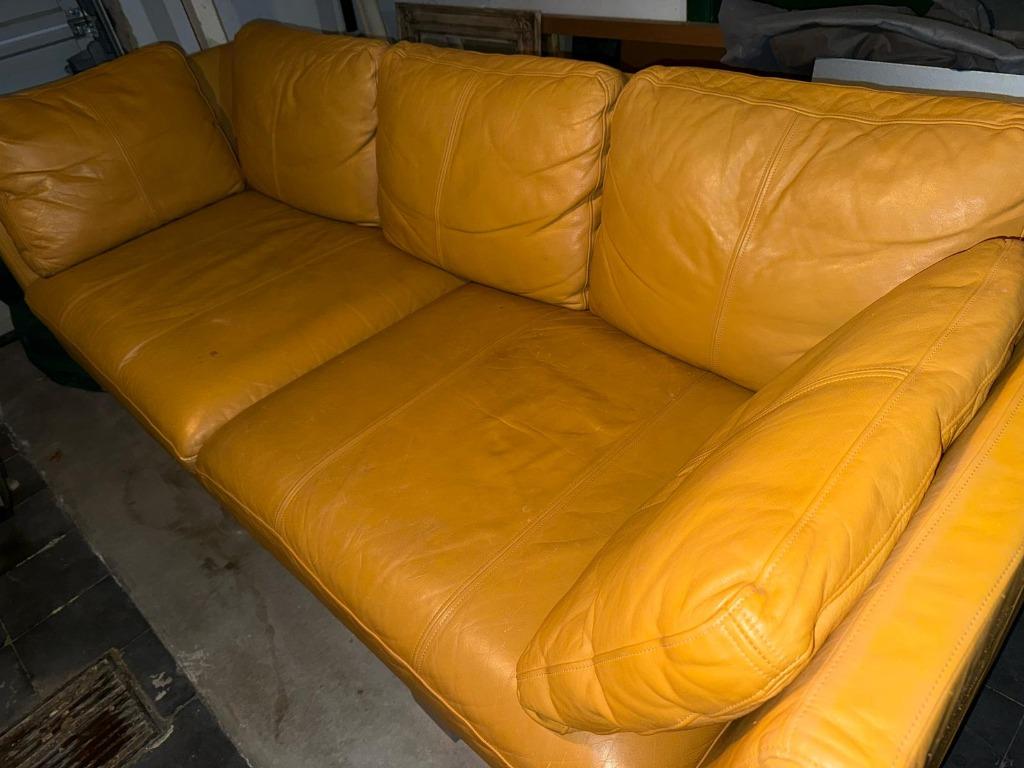 Fauteuil 3 places en cuir brun ocre, Trois personnes, Banc droit, Comme neuf, Enlèvement