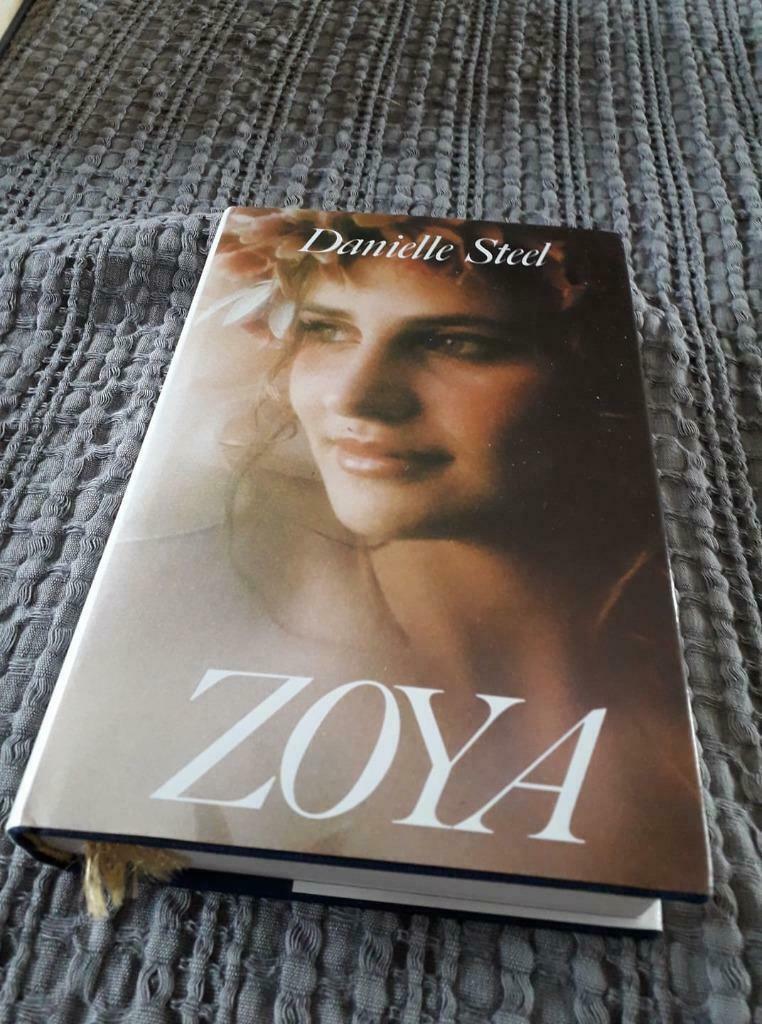 Roman ZOYA Danielle STEEL 1991, Enlèvement, Utilisé