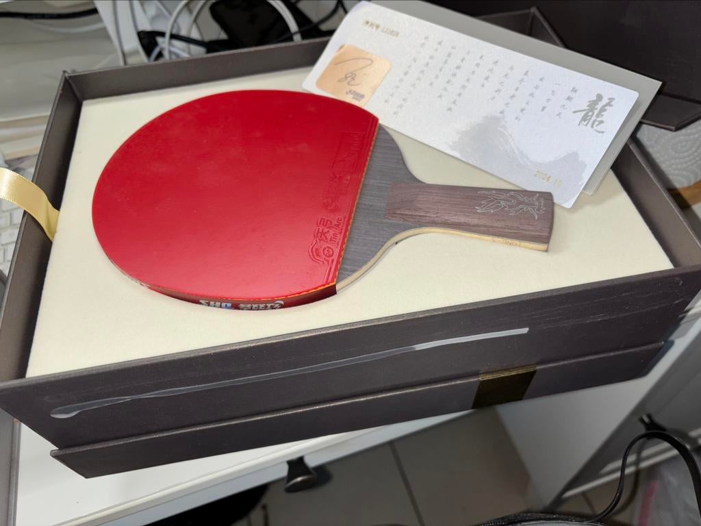 Raquette DHS Ma Long neuf, Sports & Fitness, Ping-pong, Enlèvement ou Envoi, Neuf