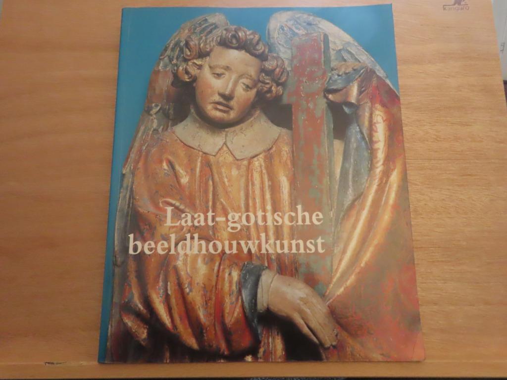 Laat-gotische  beeldhouwkunst John W. Steyaert, Monique Taho, Boeken, Beeldhouwkunst, Ophalen of Verzenden, Zo goed als nieuw