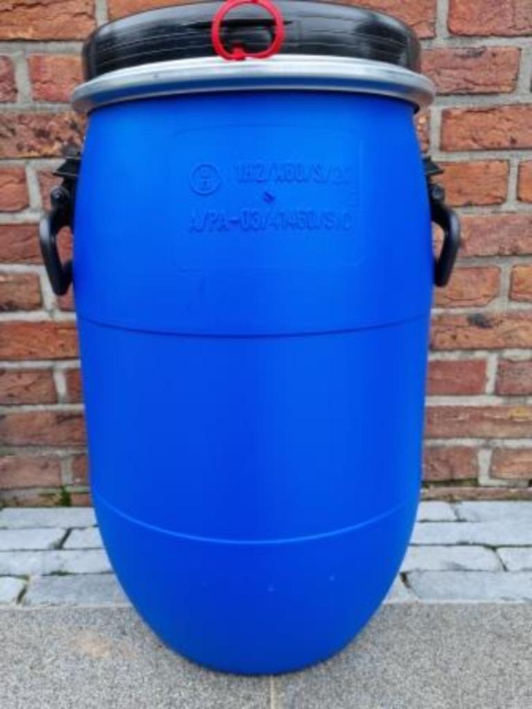 Blauwe vaten,tonnen van 30 L met deksel en klemring, Minder dan 75 liter, Ophalen, Nieuw, Kunststof