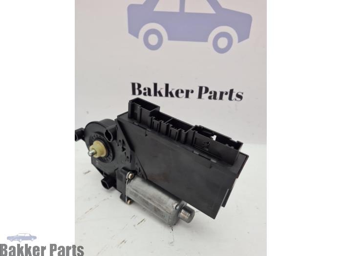 Moteur de vitre portière d'un Porsche Cayenne, -, -, 3 mois de garantie, Utilisé