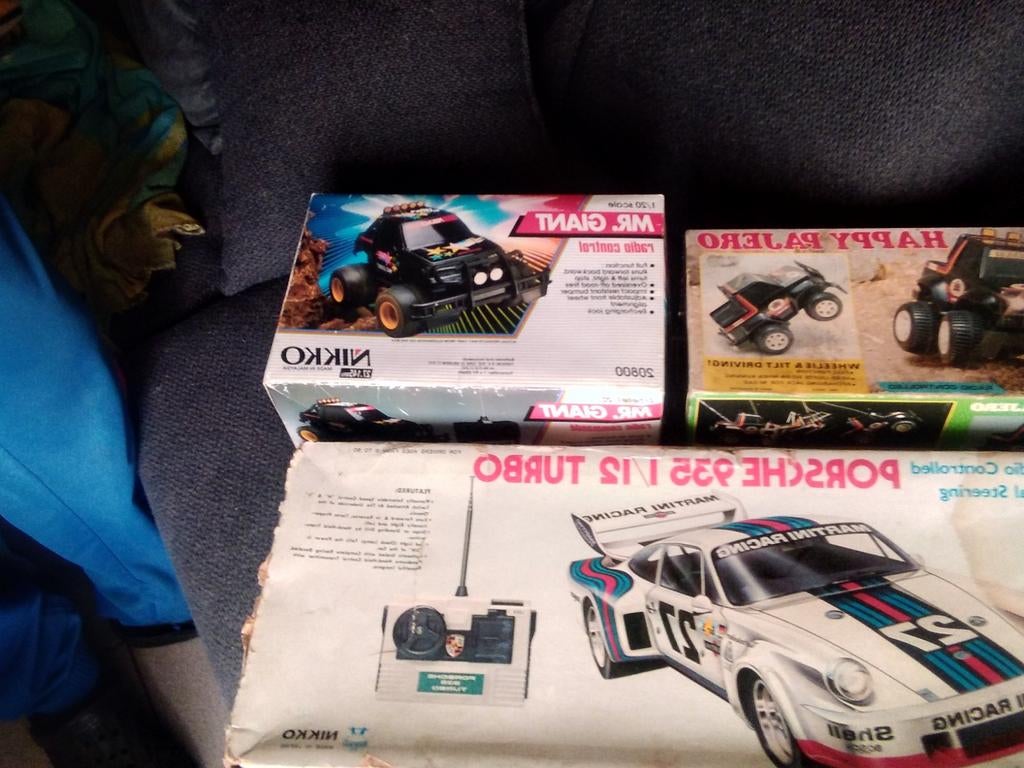 Vintage rc nikko, Enlèvement