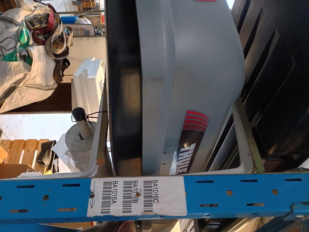 3 skiboxen + diverse dakdragers te koop. Moeten dringend weg, Ophalen of Verzenden