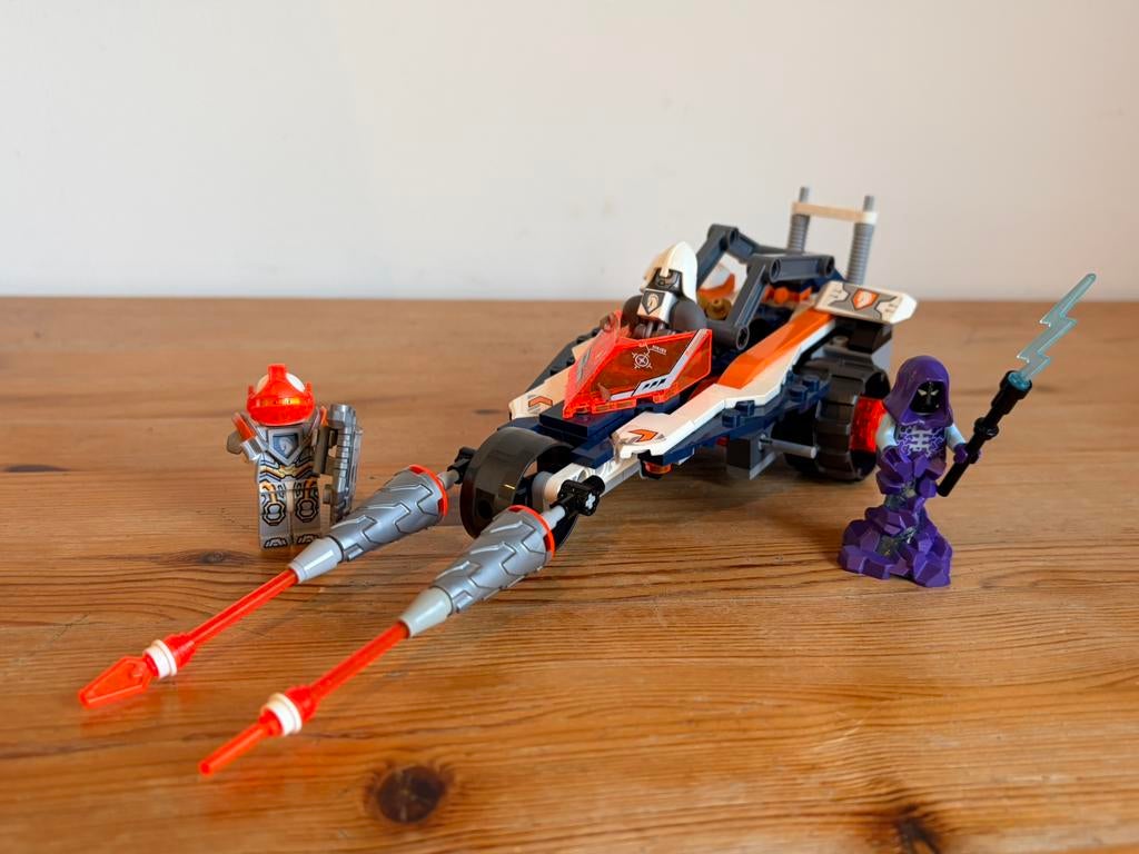 Lego Nexo Knights Lance’s Dubbele Jouster (set 70348), Ophalen, Zo goed als nieuw, Complete set, Lego
