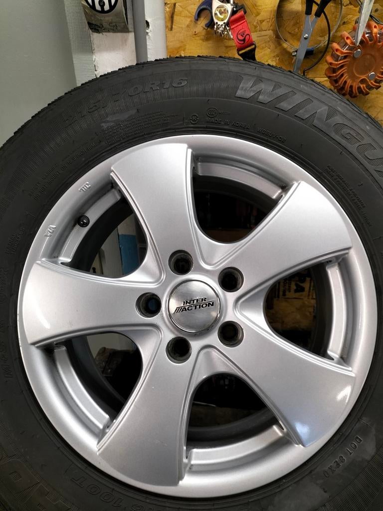 A vendre 4 jantes ALU  pour TOYOTA RAV 4., Autos : Pièces & Accessoires, Pneus & Jantes, Enlèvement, Pneus hiver, Pneu(s)