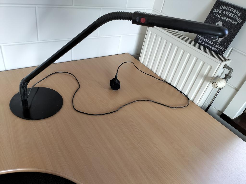 Lampe de bureau articulée, Enlèvement ou Envoi, Comme neuf, Métal, 50 à 75 cm