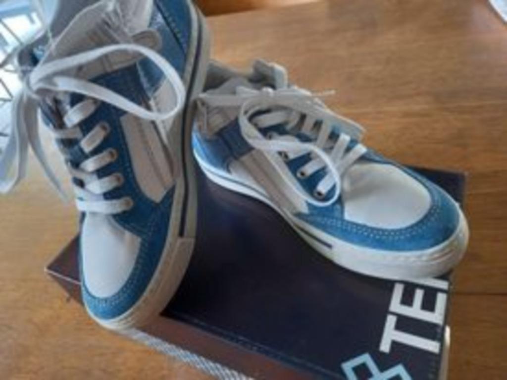 sneakers, merk: terre bleue, maat: 34, nieuw, Kinderen en Baby's, Schoenen, Nieuw, Ophalen of Verzenden, Jongen