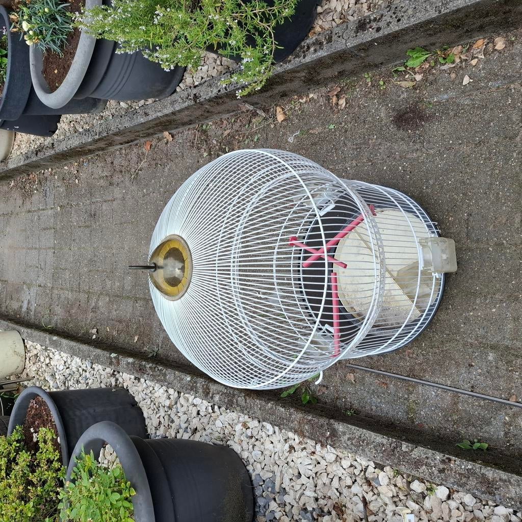 Ronde vogelkooi  goede staat, Dieren en Toebehoren, Ophalen, Gebruikt