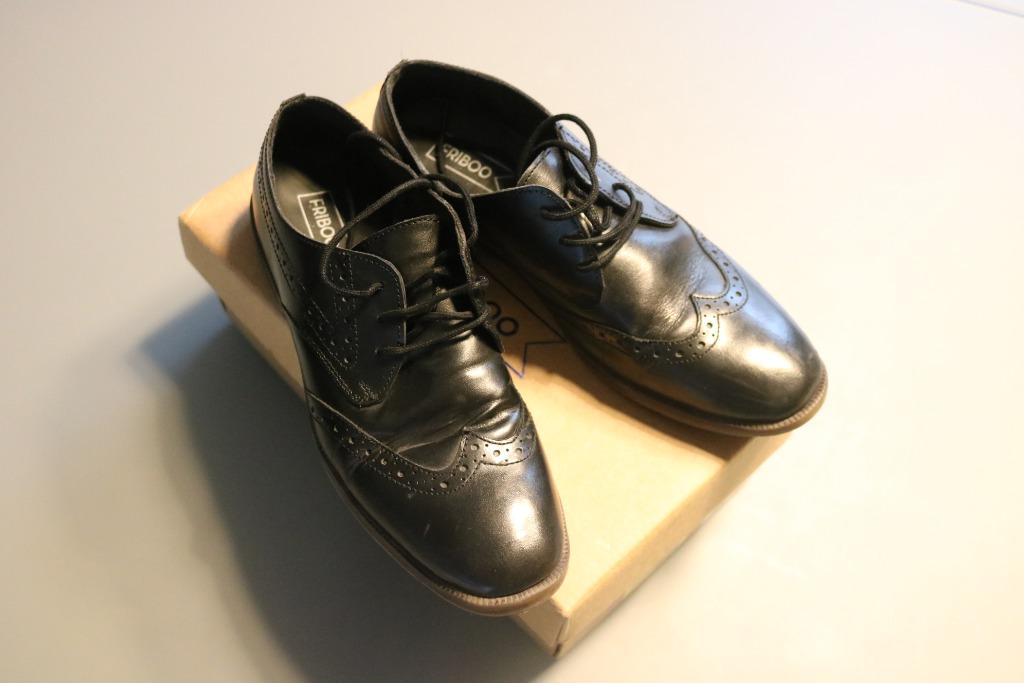 zwarte jongens- of herenschoenen maat 37, Enlèvement ou Envoi, Chaussures à lacets, Comme neuf, Noir