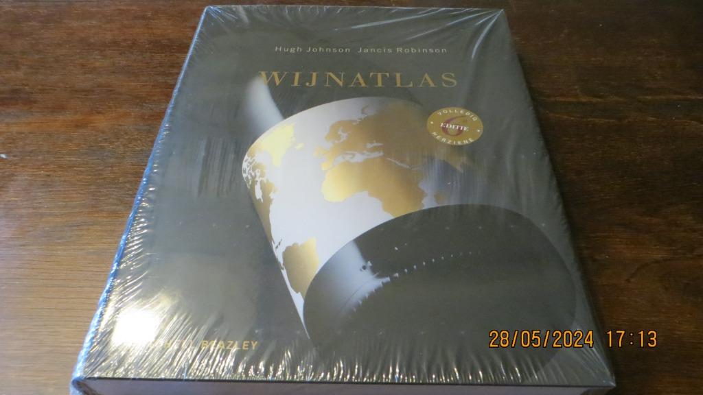 WIJNATLAS a révisé la 6e édition Hugh Johnson & Jancis Robin, Collections, Vins, Neuf, Autres types, Autres régions, Enlèvement ou Envoi