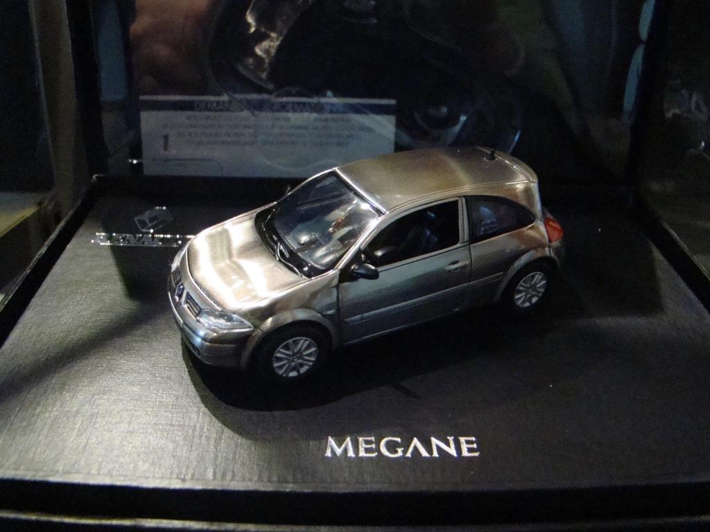 Renault Megane 1/43 polished alu look, Ophalen of Verzenden, Zo goed als nieuw, Auto, Norev