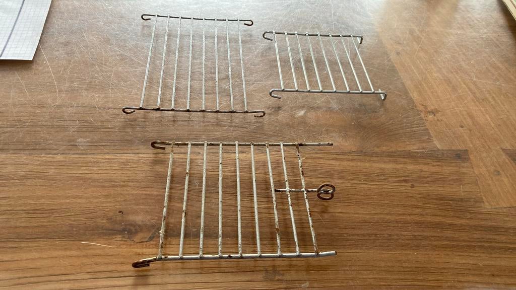 Deurtjes voor in metalen ren kweekkooi te zetten afm zie deu, Dieren en Toebehoren, Ophalen, Gebruikt, Metaal, Broedkooi of Kweekkooi