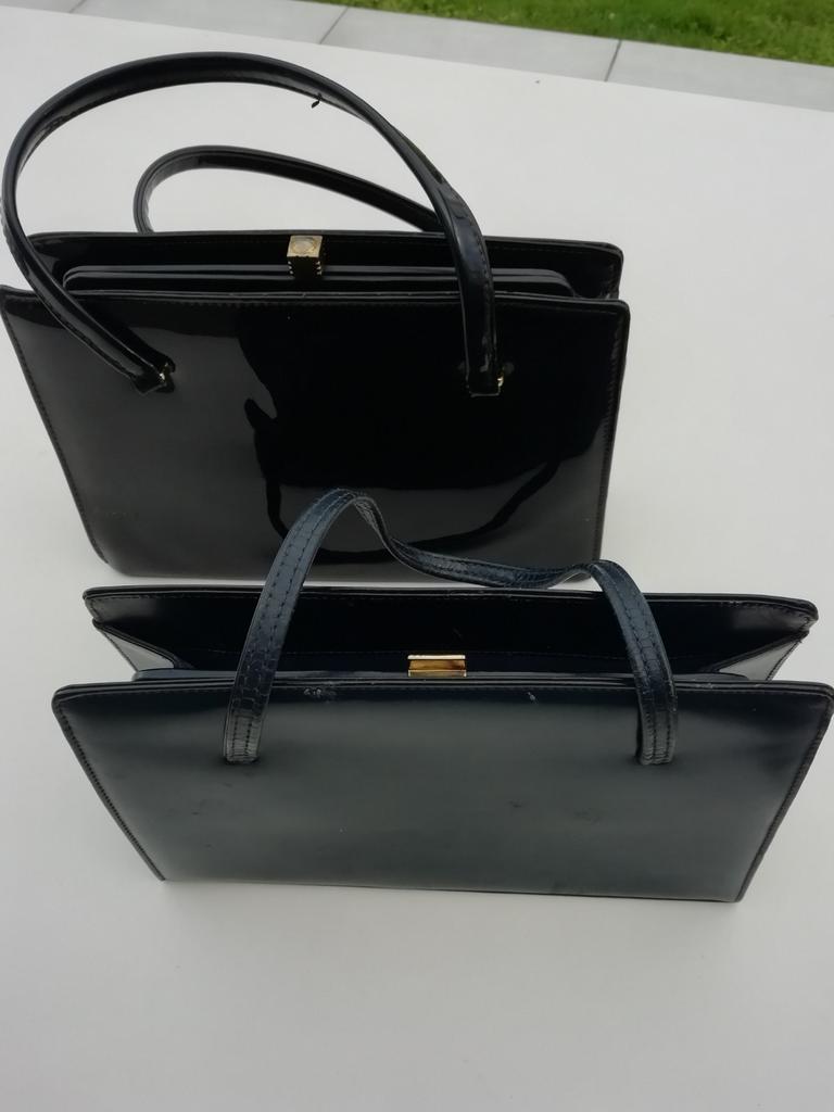 Handtassen dames, 2stuks, Handtassen en Accessoires, Tassen | Damestassen, Ophalen of Verzenden, Gebruikt