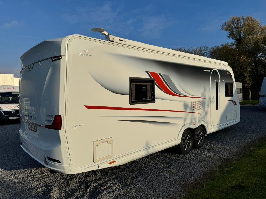 Kabe Imperial 740 TDL Full option, Vast bed, Rondzit, Bedrijf, 2000 kg en meer