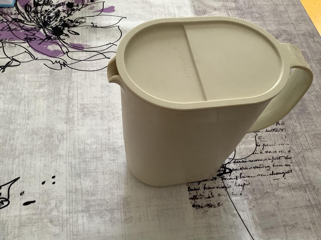 Tupperware kan, Ophalen, Gebruikt