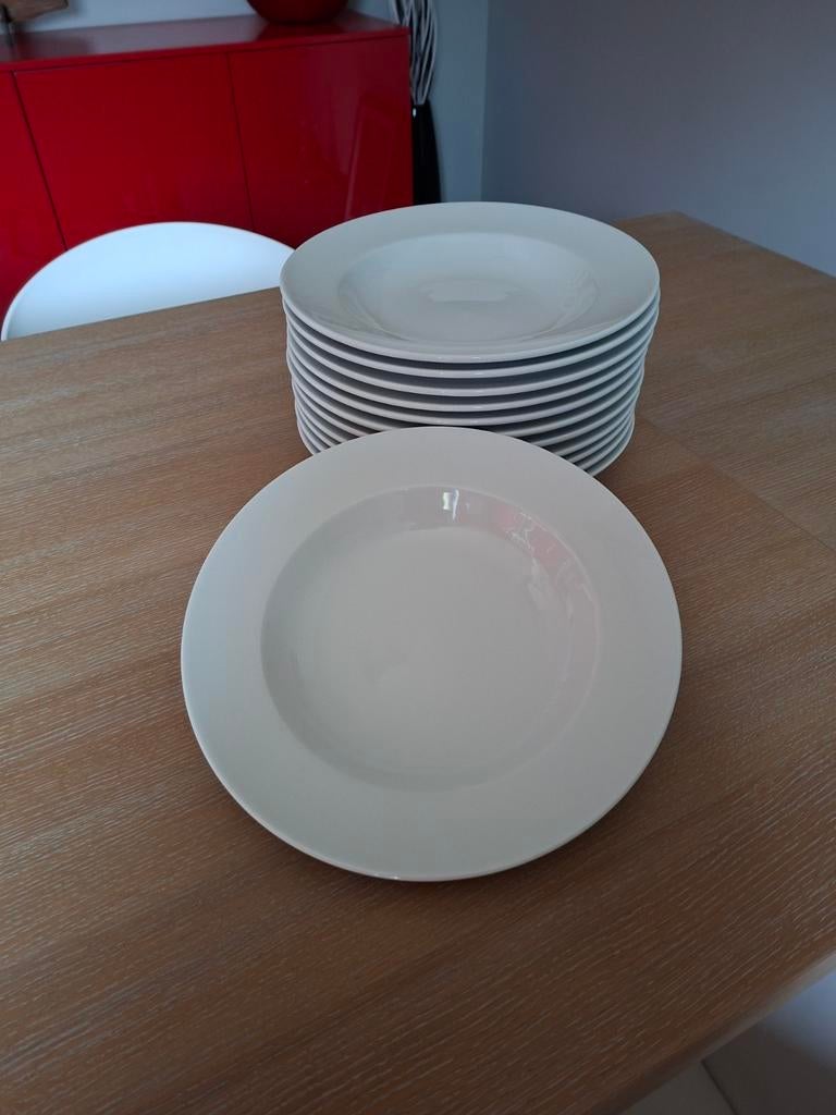 Degelijke pastaborden, Ophalen