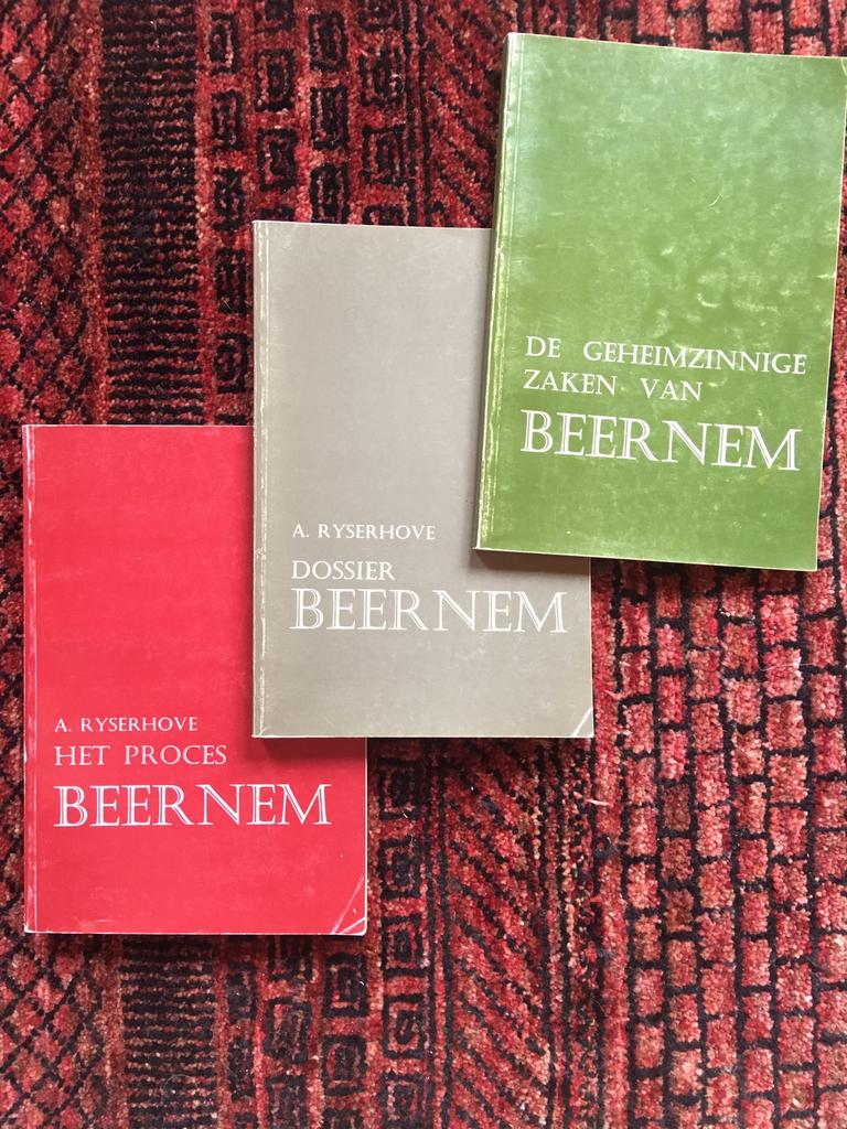 De moorden van Beernem reeks van 3 boeken, Enlèvement ou Envoi
