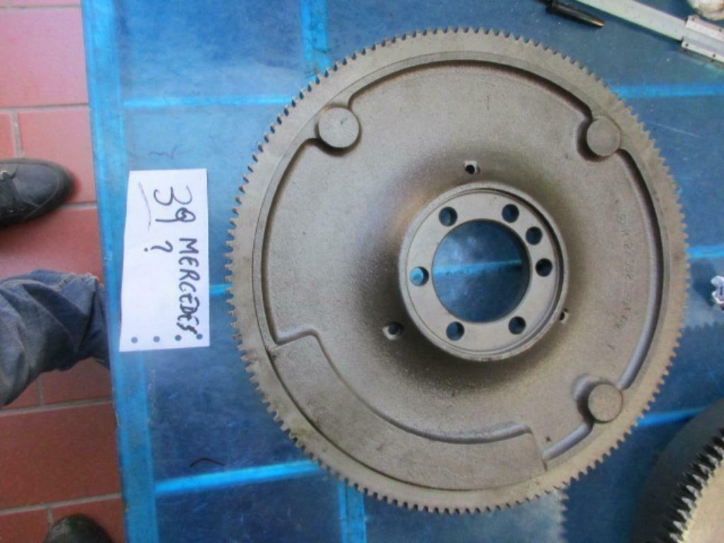 Vliegwiel Mercedes M127-M129-W111-W113 PAGODA, Auto-onderdelen, Motor en Toebehoren, Mercedes-Benz, Gebruikt, Ophalen of Verzenden